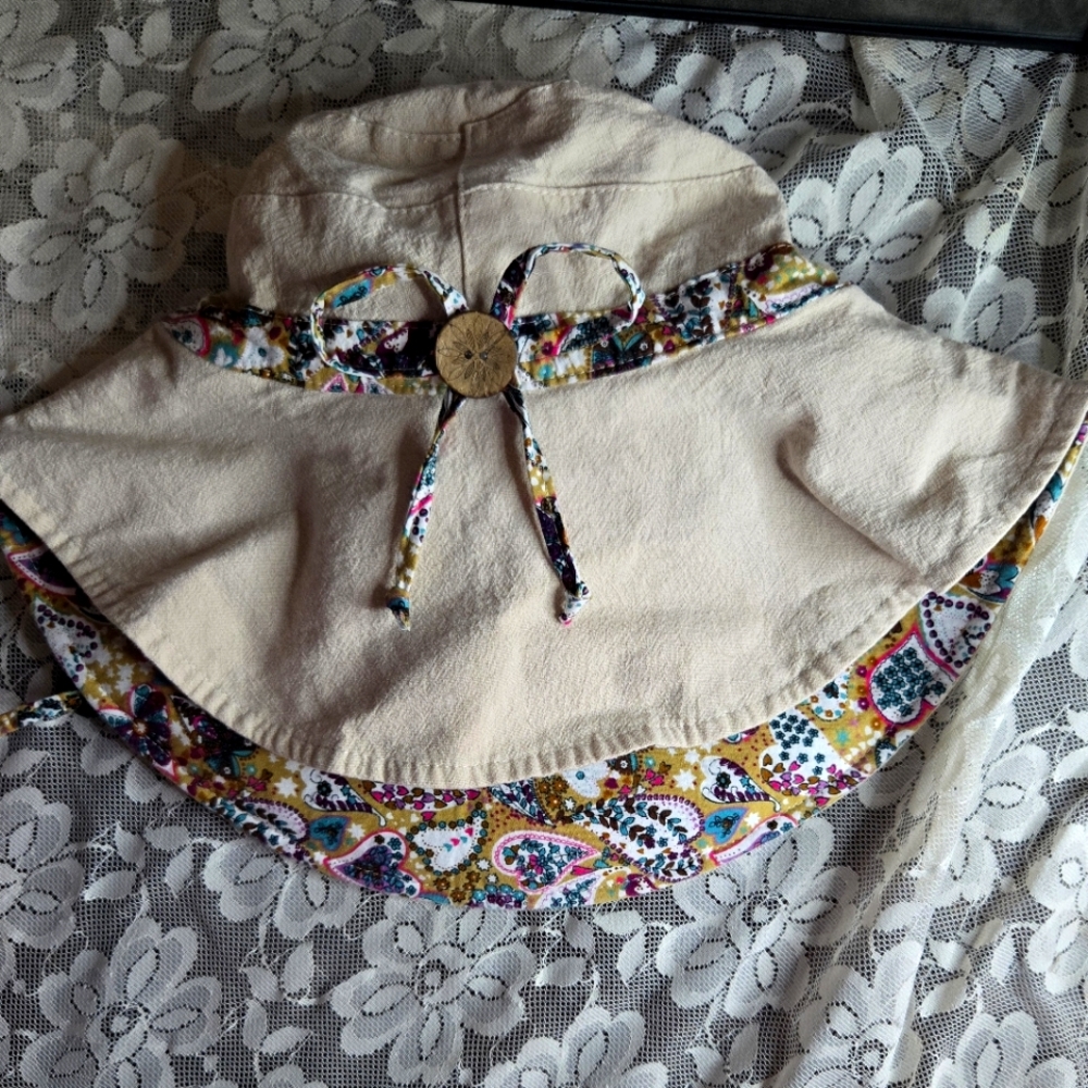 Floral Trim Cream Sun Hat